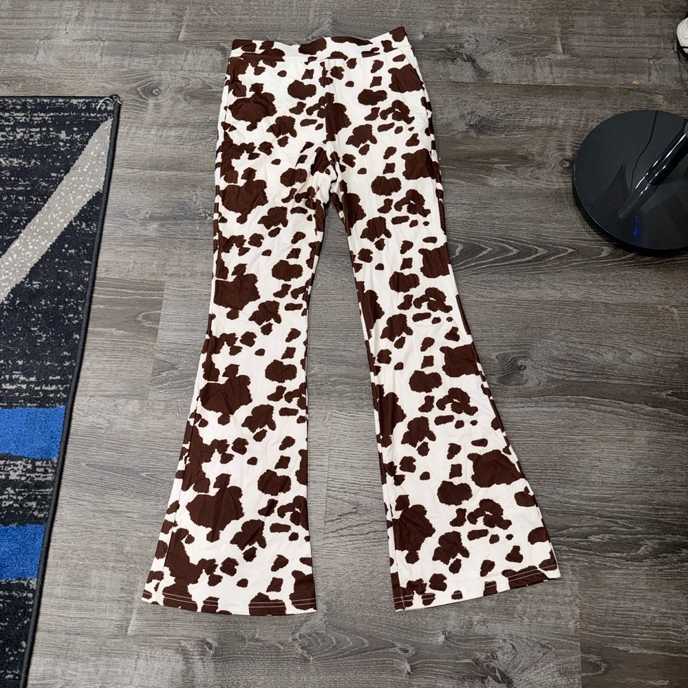 SHEIN Cowprint Flare Pants